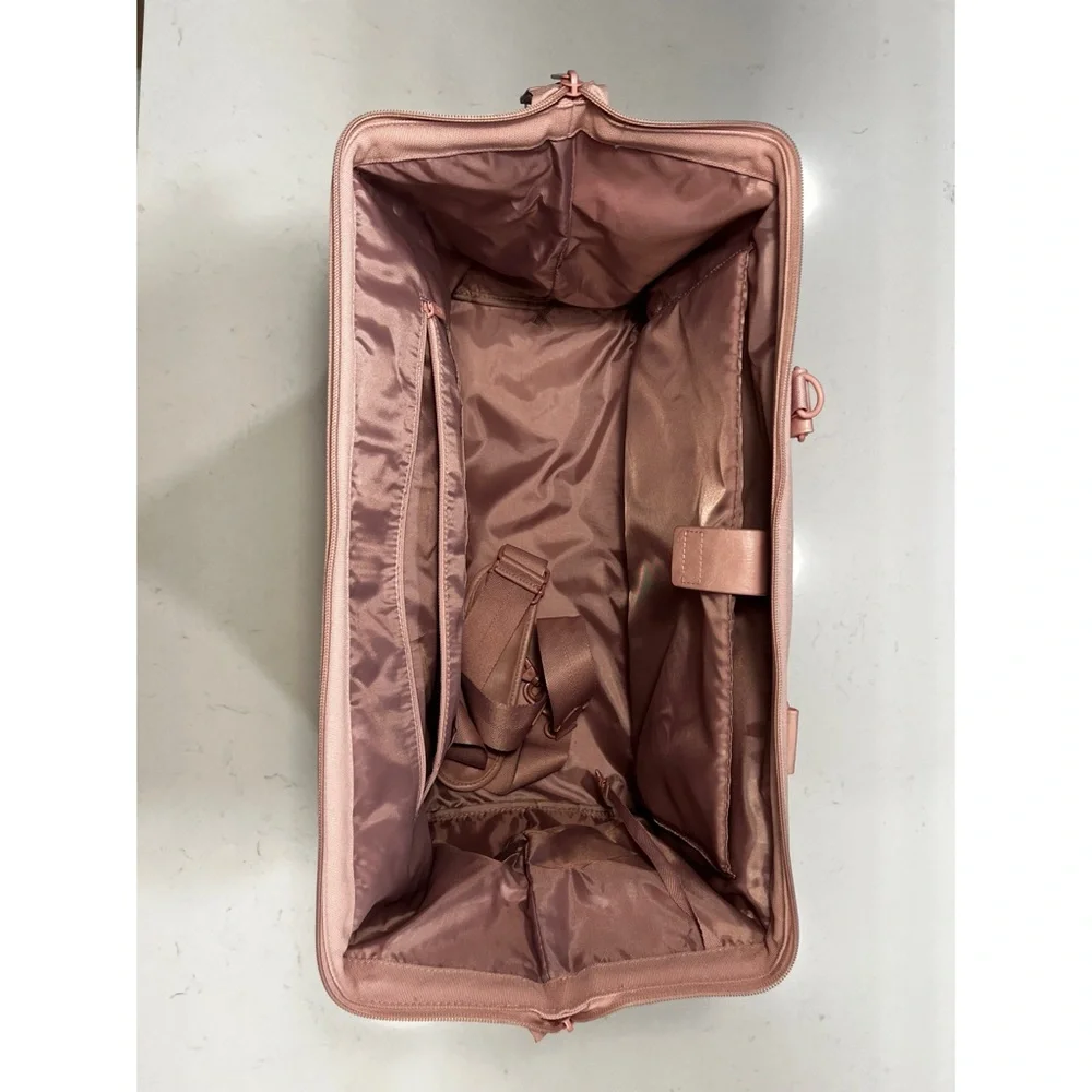 Béis The Weekender in Atlas Pink - Picture 6 of 10